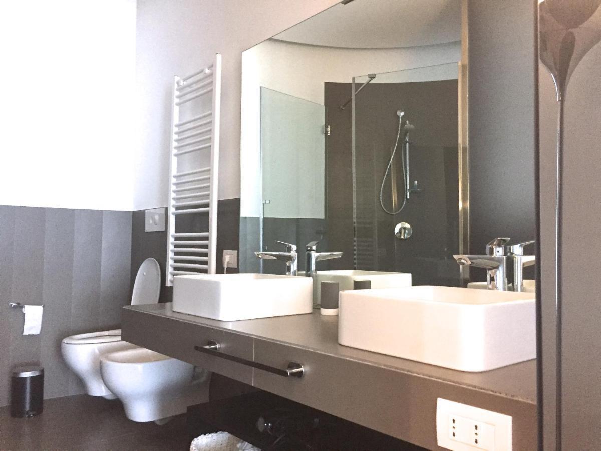 Residenza Santa Lu B&B Naples Bilik gambar